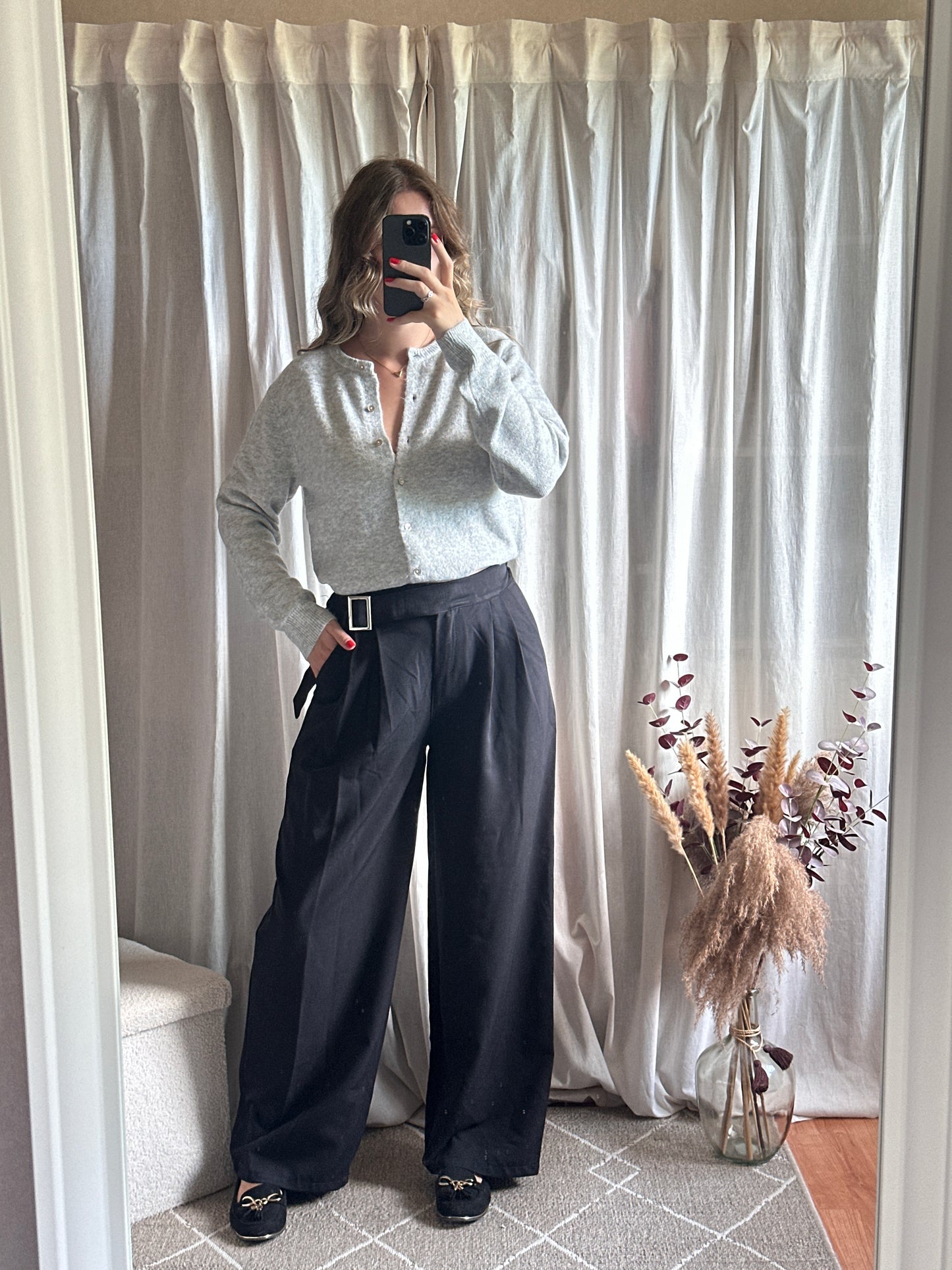 Pull gris clair à boutons