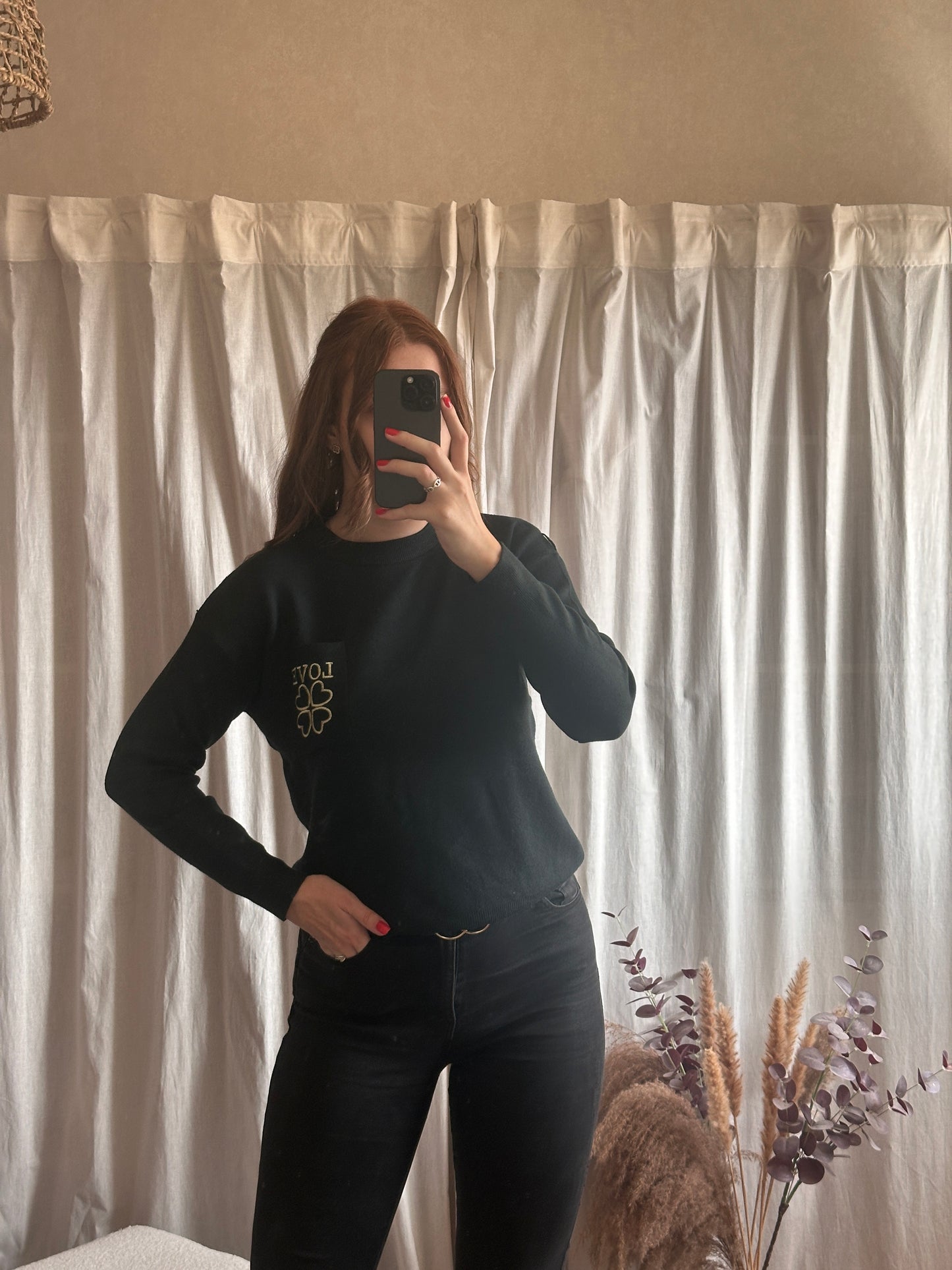 Pull noir "love"