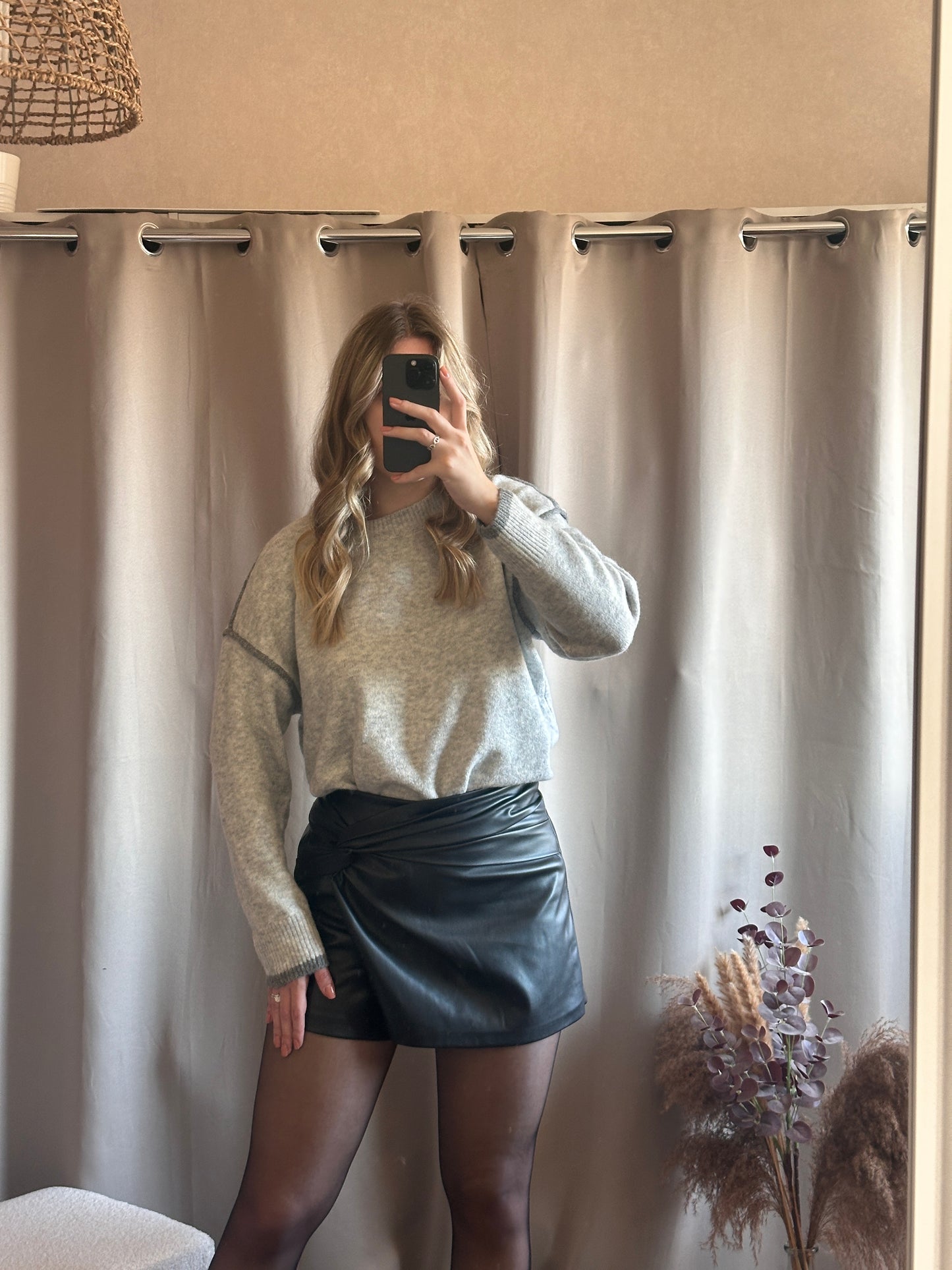 Pull gris