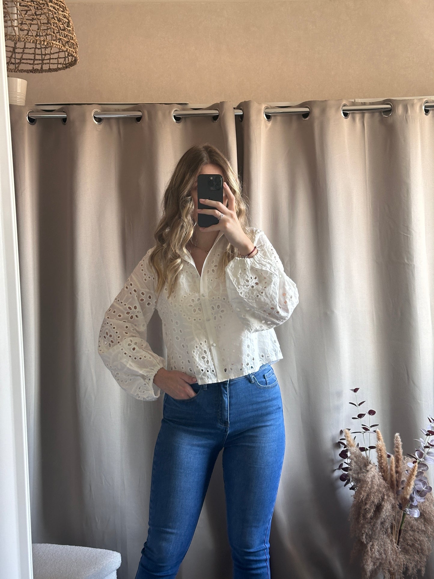 Chemisier blanc ajouré en coton
