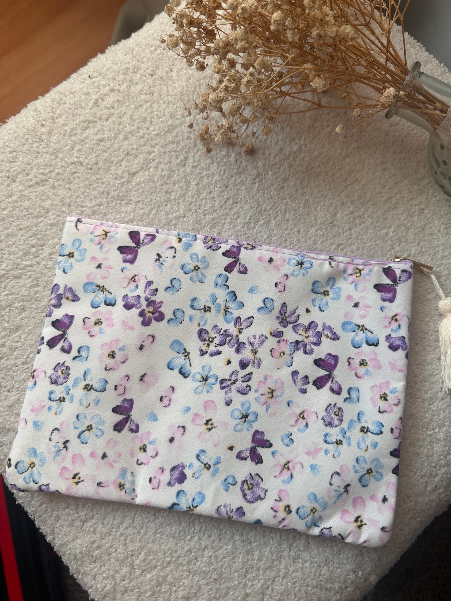Pochette fleurs pastel