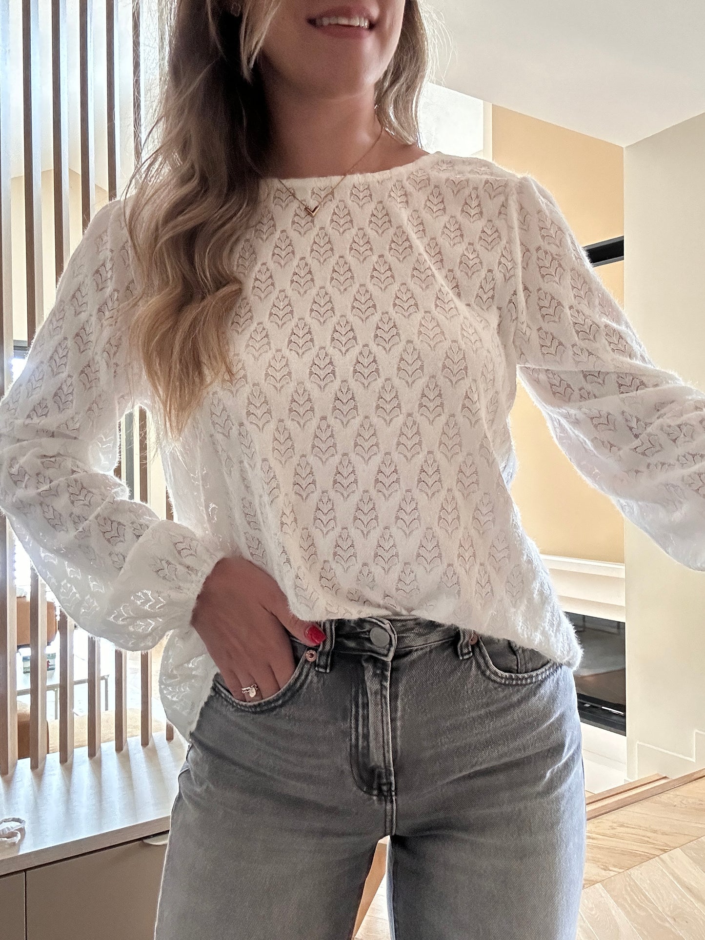 Pull fin blanc dos nu