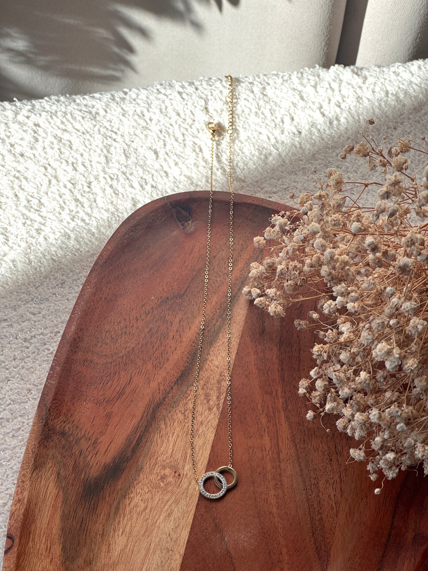 Collier doré