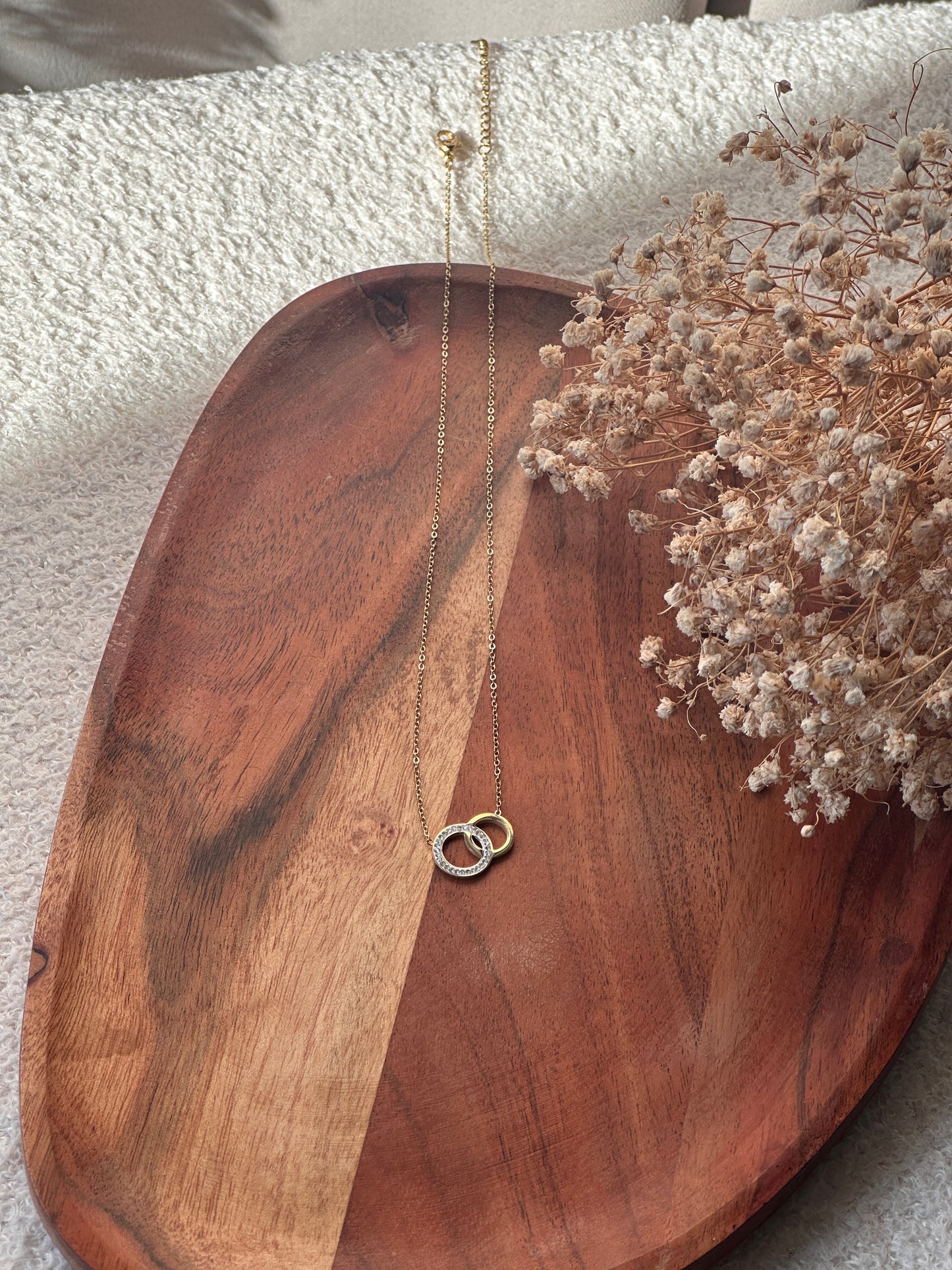 Collier doré