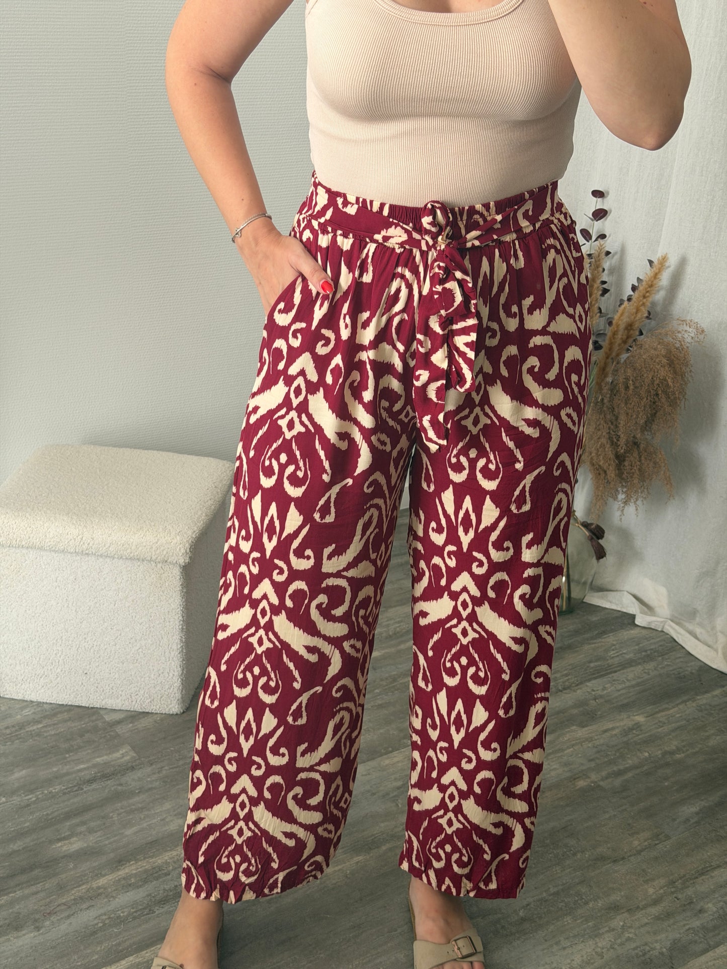 Pantalon fluide motif bordeaux