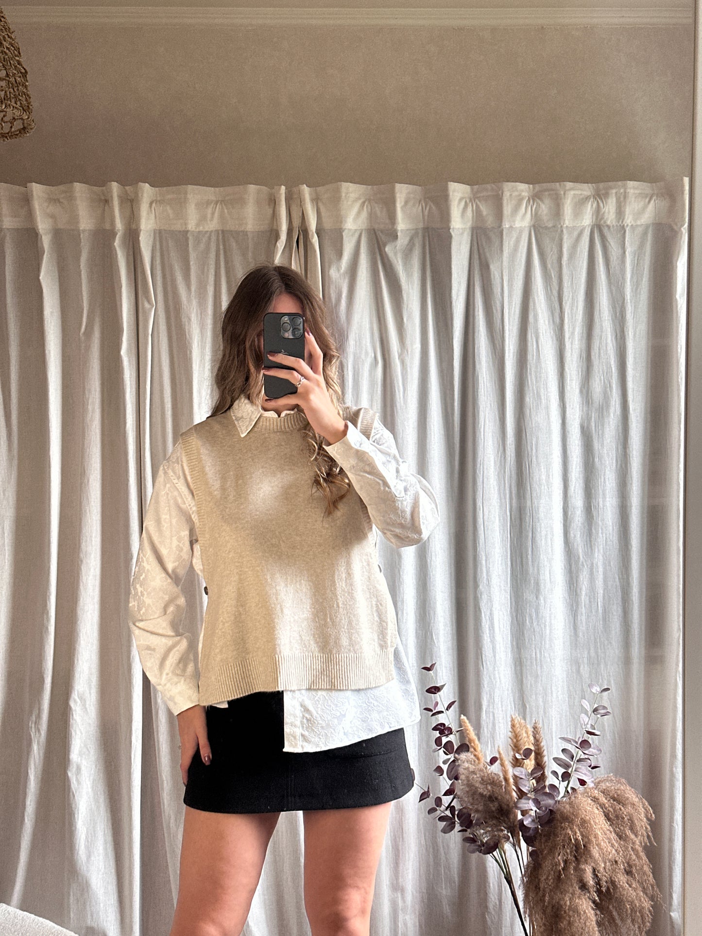 Pull sans manche beige