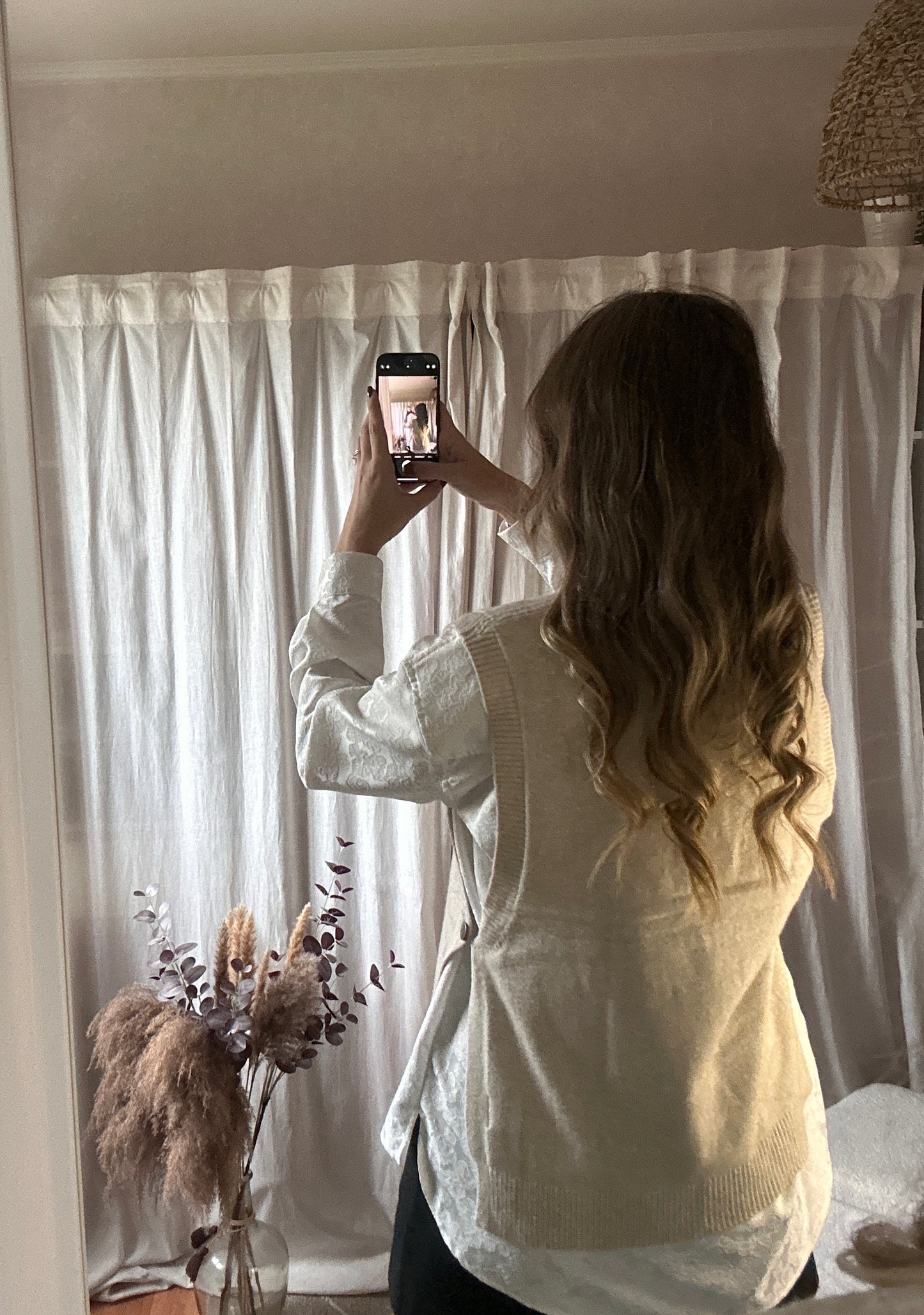 Pull sans manche beige