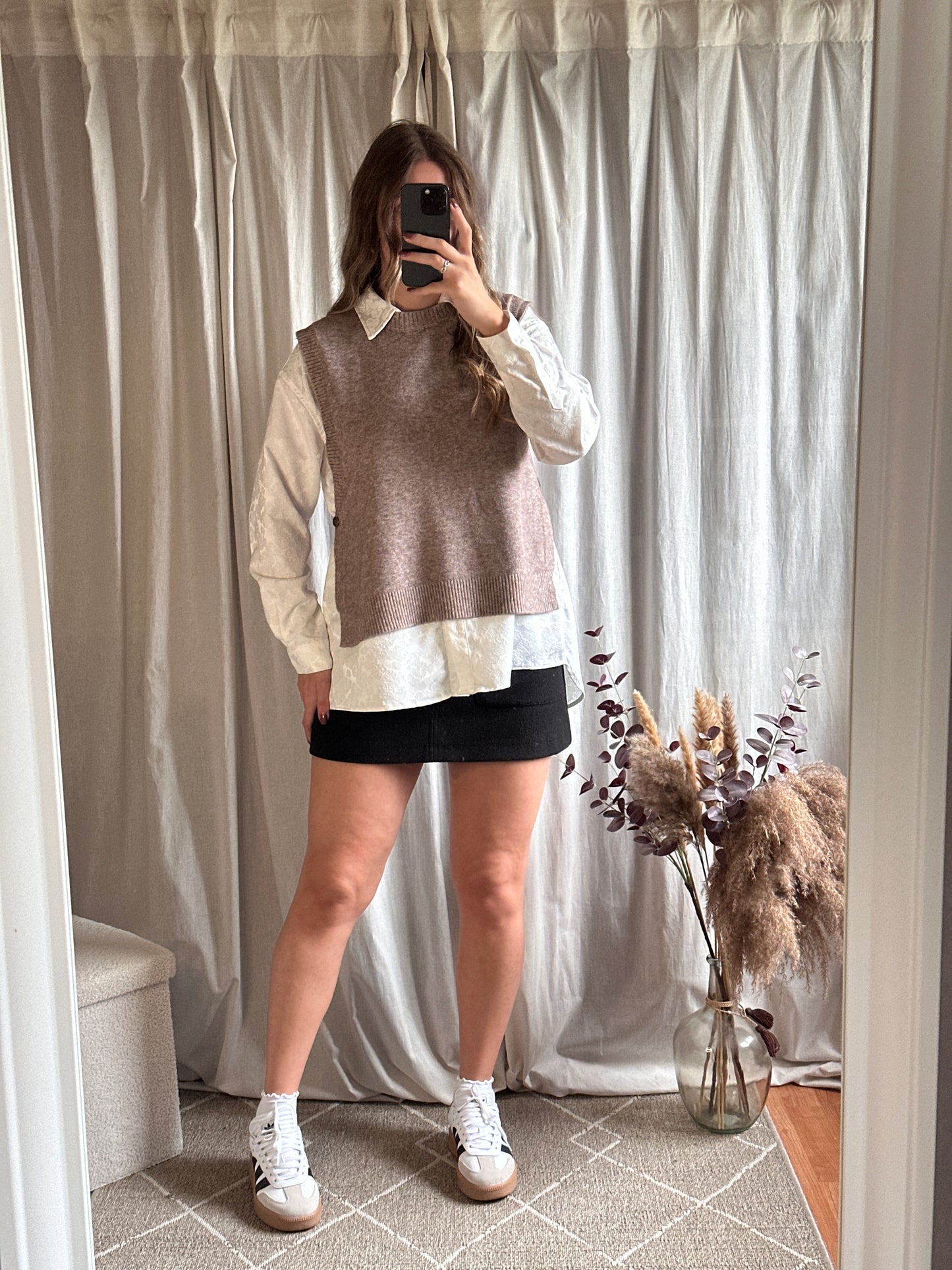 Pull sans manche taupe