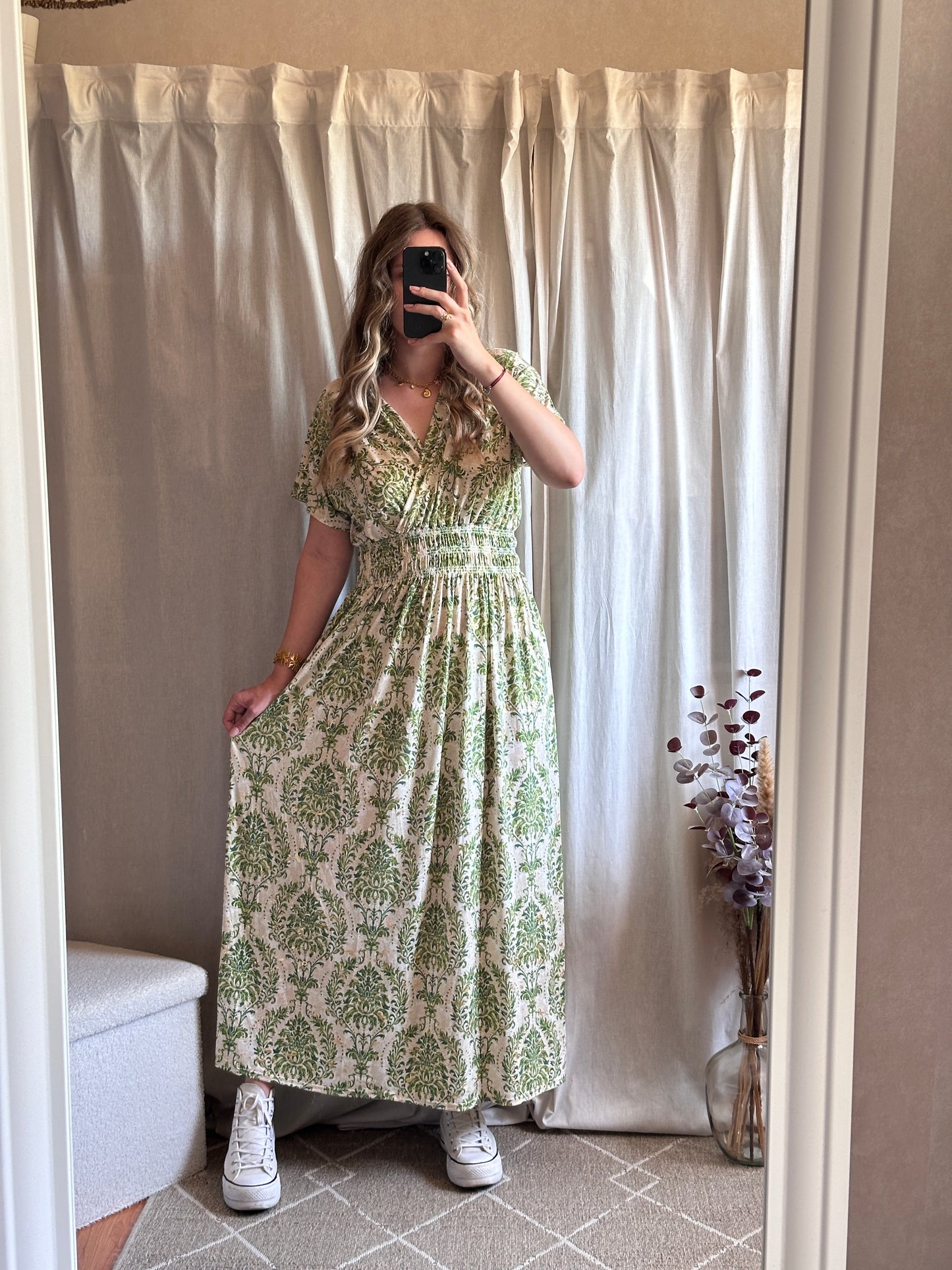 Robe longue verte à motif
