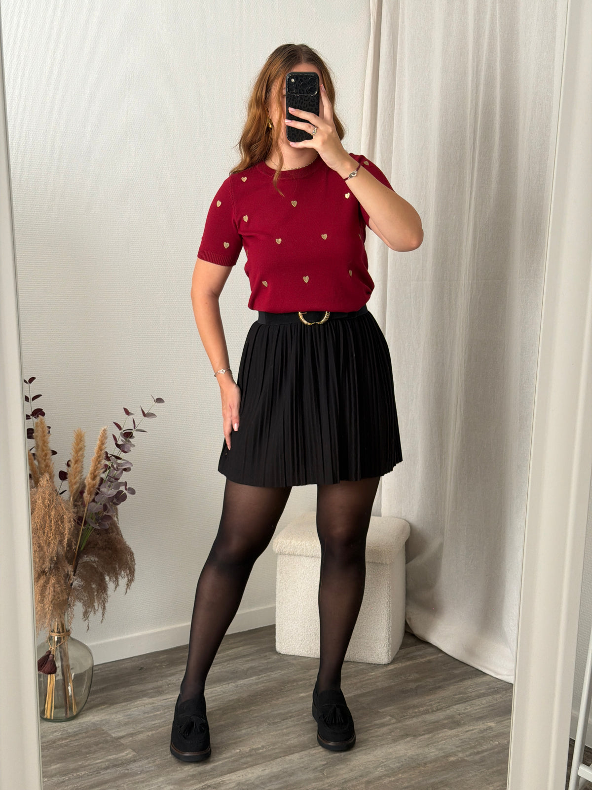 Pull manches courtes broderies coeurs - Bordeaux