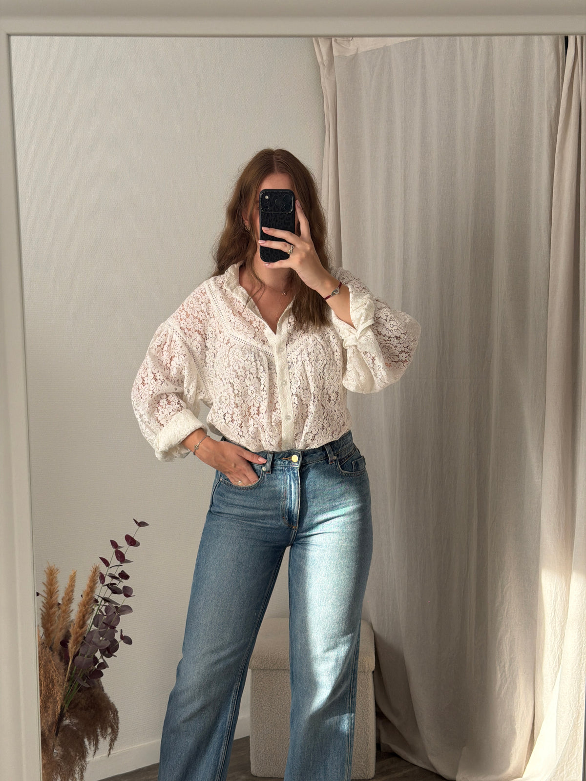 Chemisier blanc en dentelle