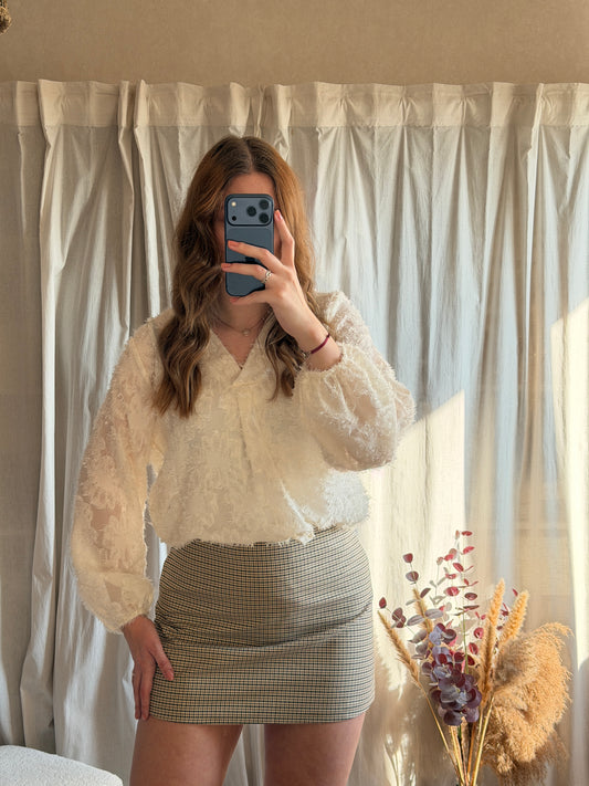 Blouse beige motifs fleuris