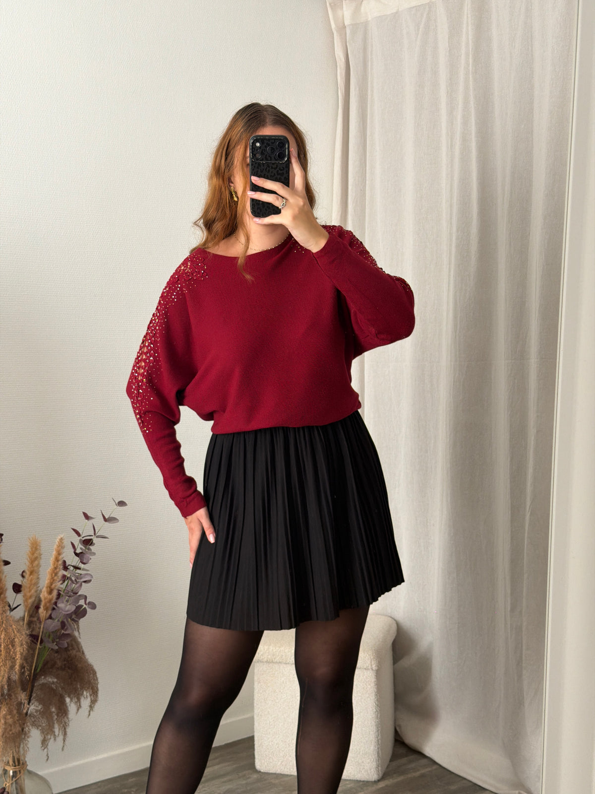 Pull bordeaux manches dentelle