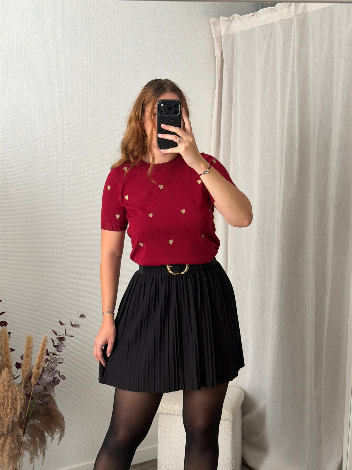 Pull manches courtes broderies coeurs - Bordeaux