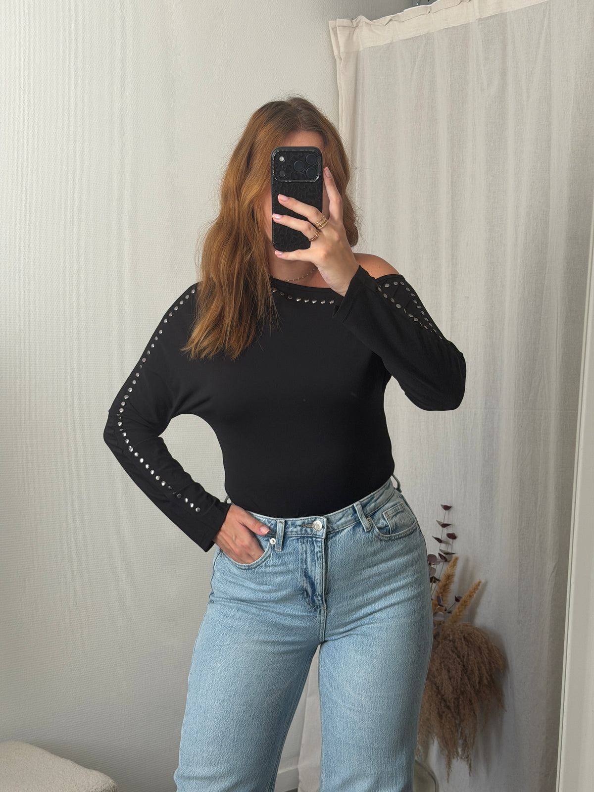 Top noir asymétrique 🇮🇹