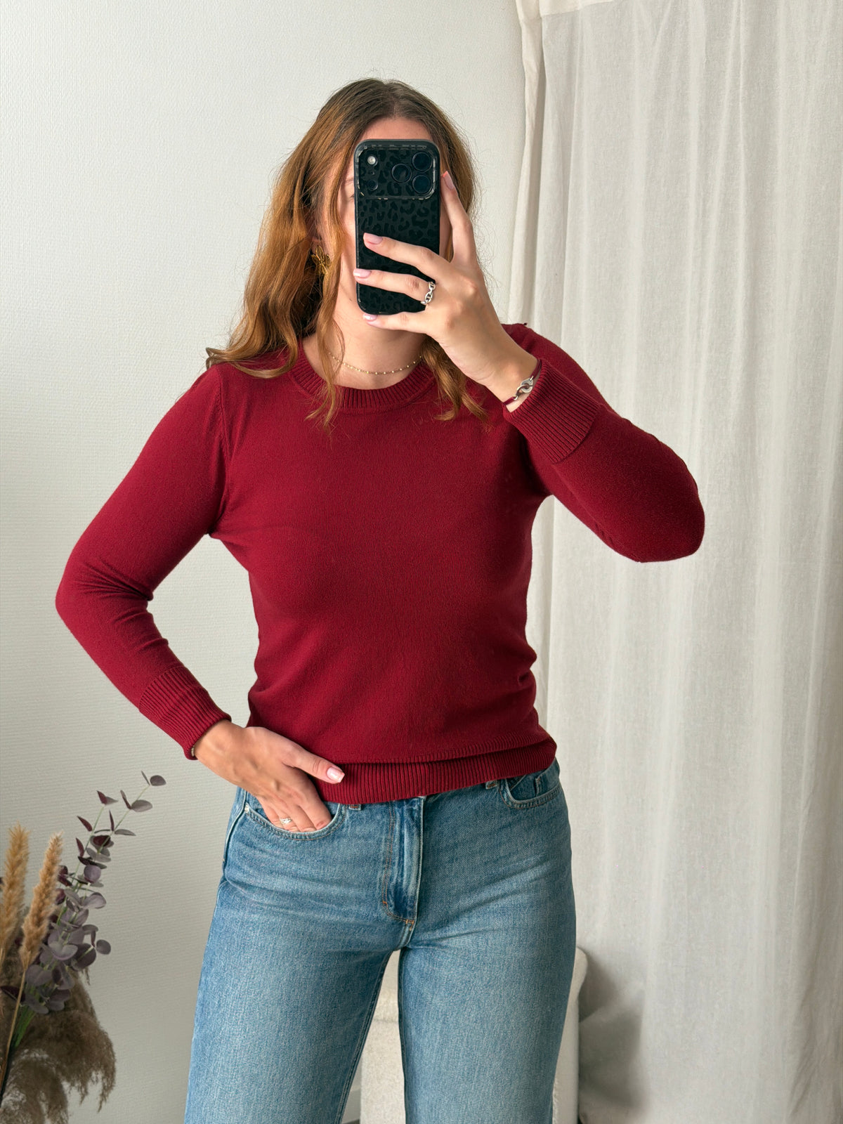Pull bordeaux col rond
