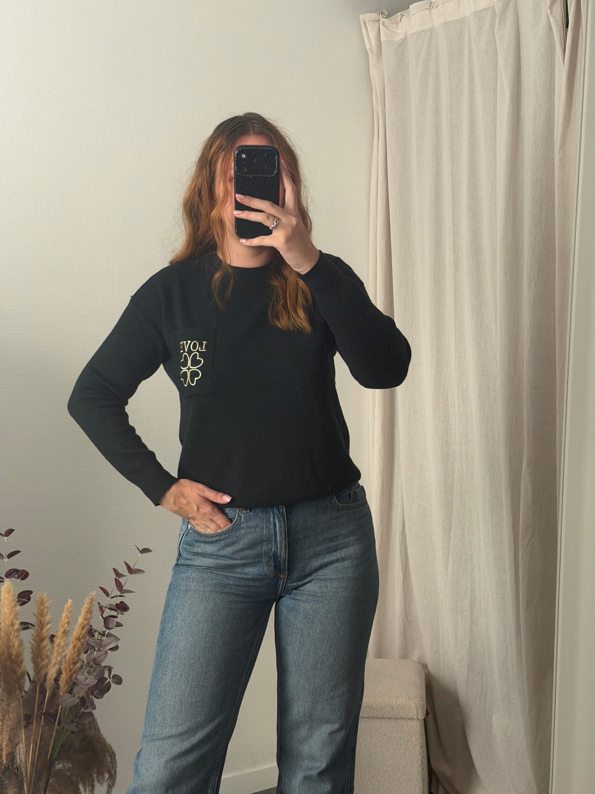 Pull noir "love"
