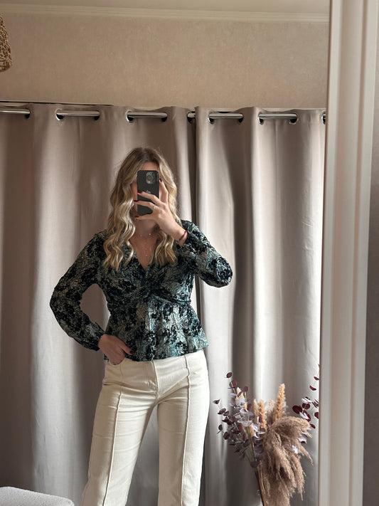 Blouse verte et noir