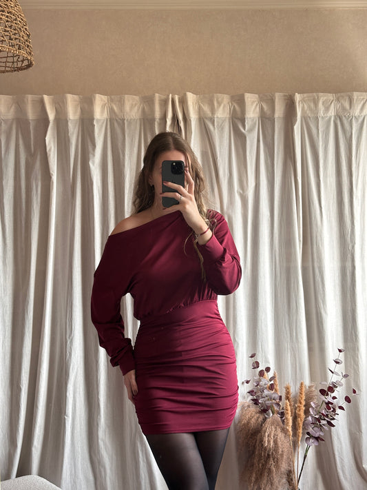 Robe bordeaux