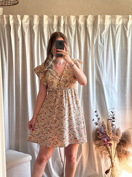 Robe courte beige à fleurs