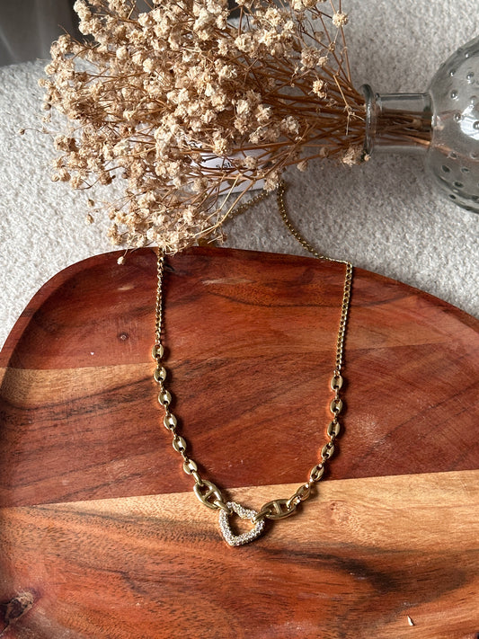 Collier doré coeur
