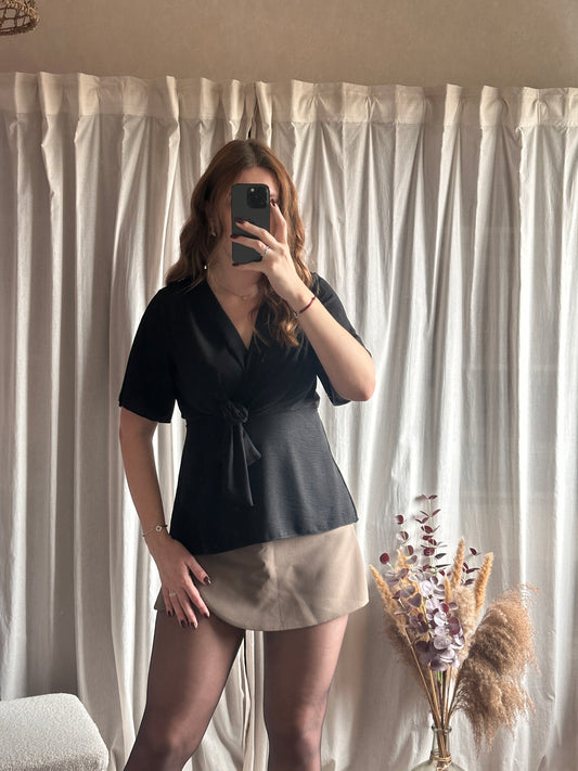 Blouse noeud noir 🇮🇹