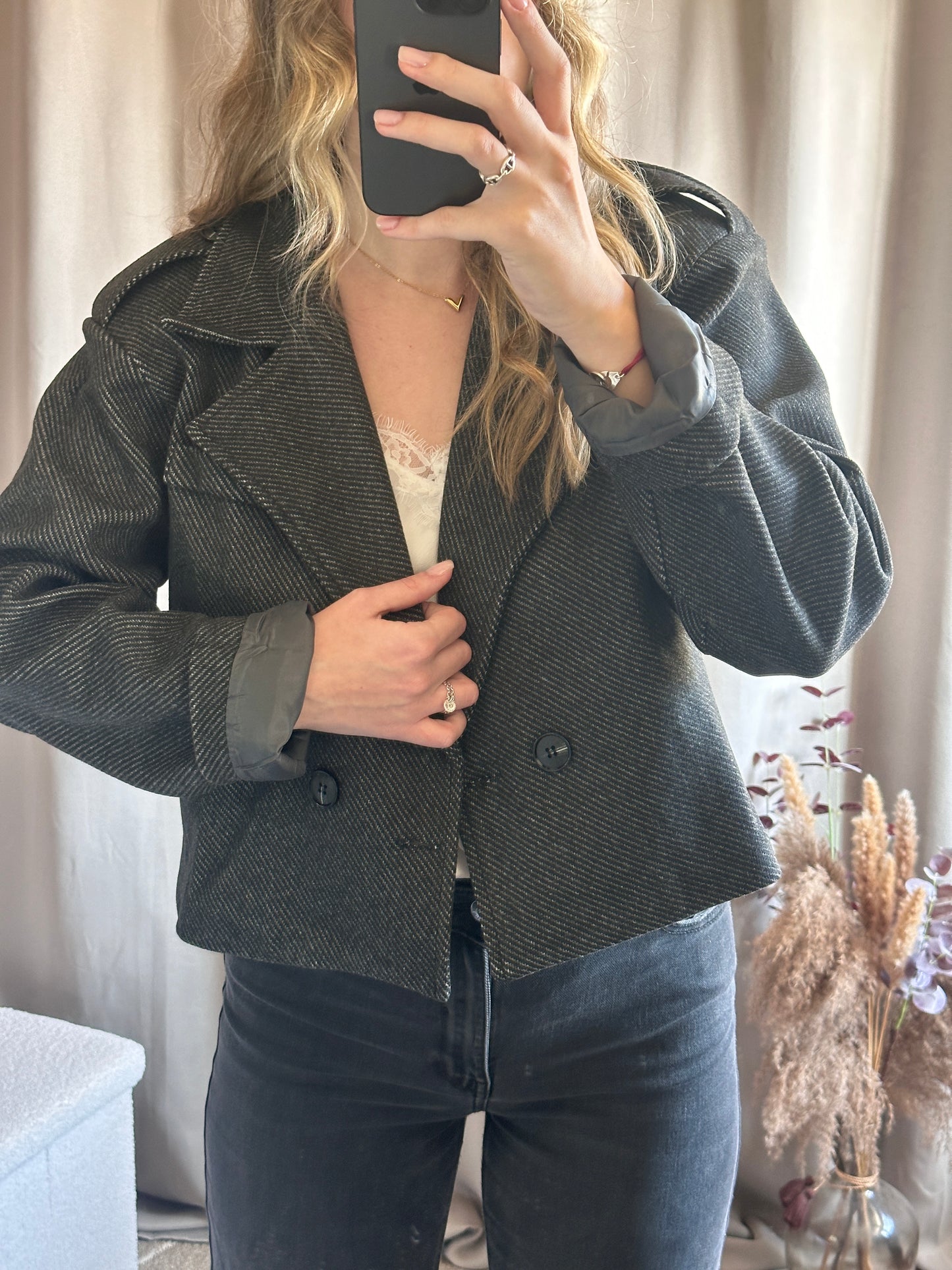 Trench court gris foncé