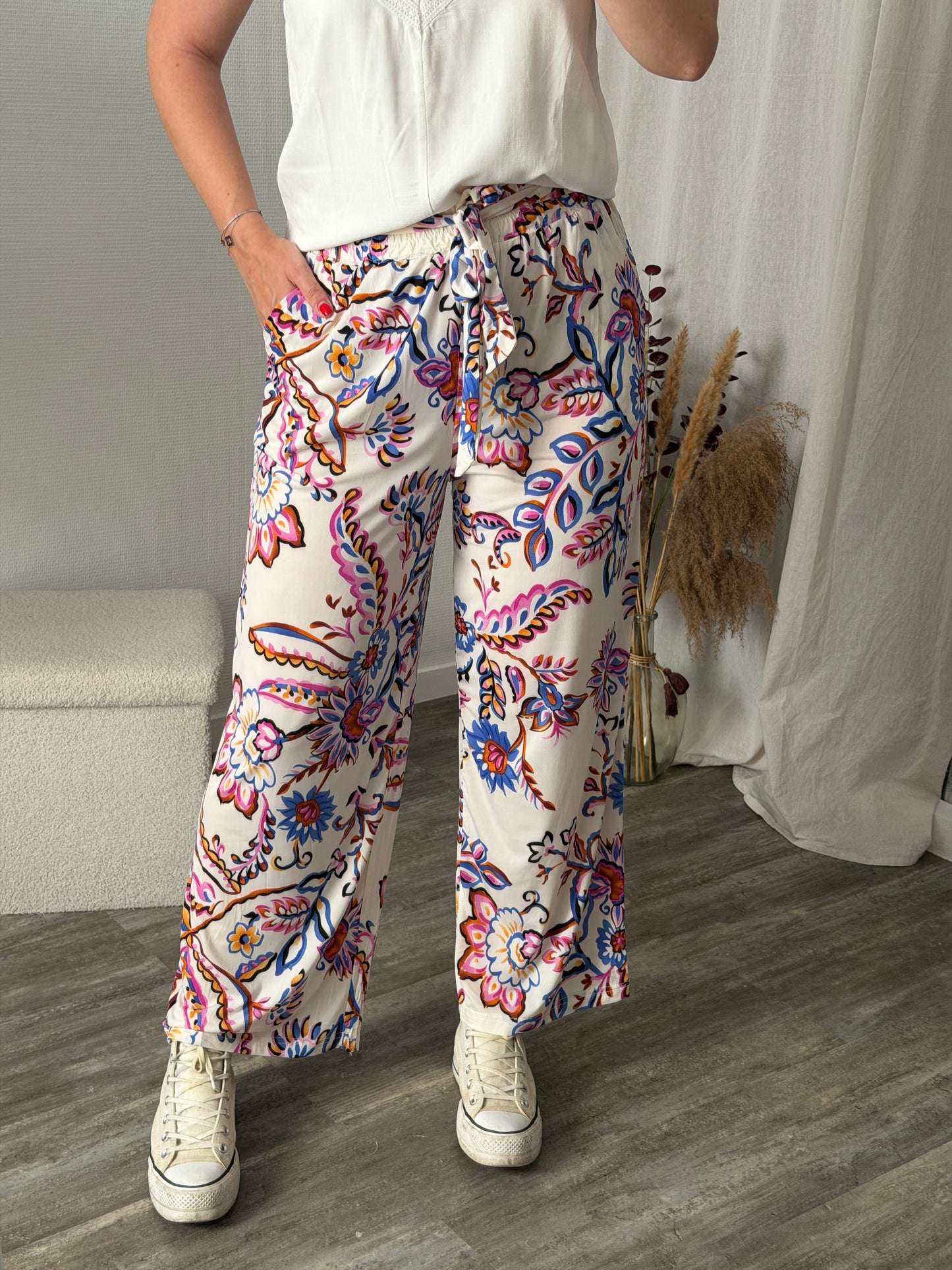 Pantalon fluide à motifs
