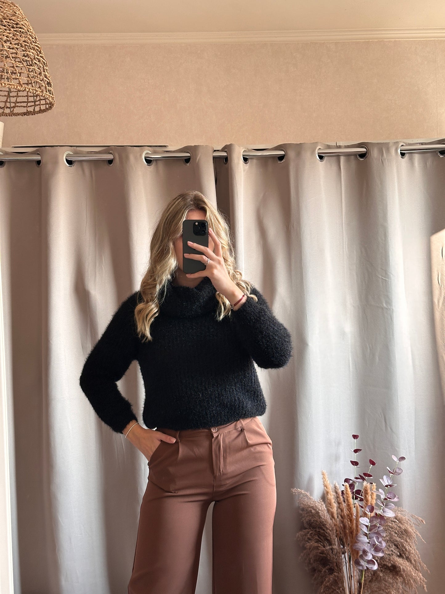 Pull col roulé Noir