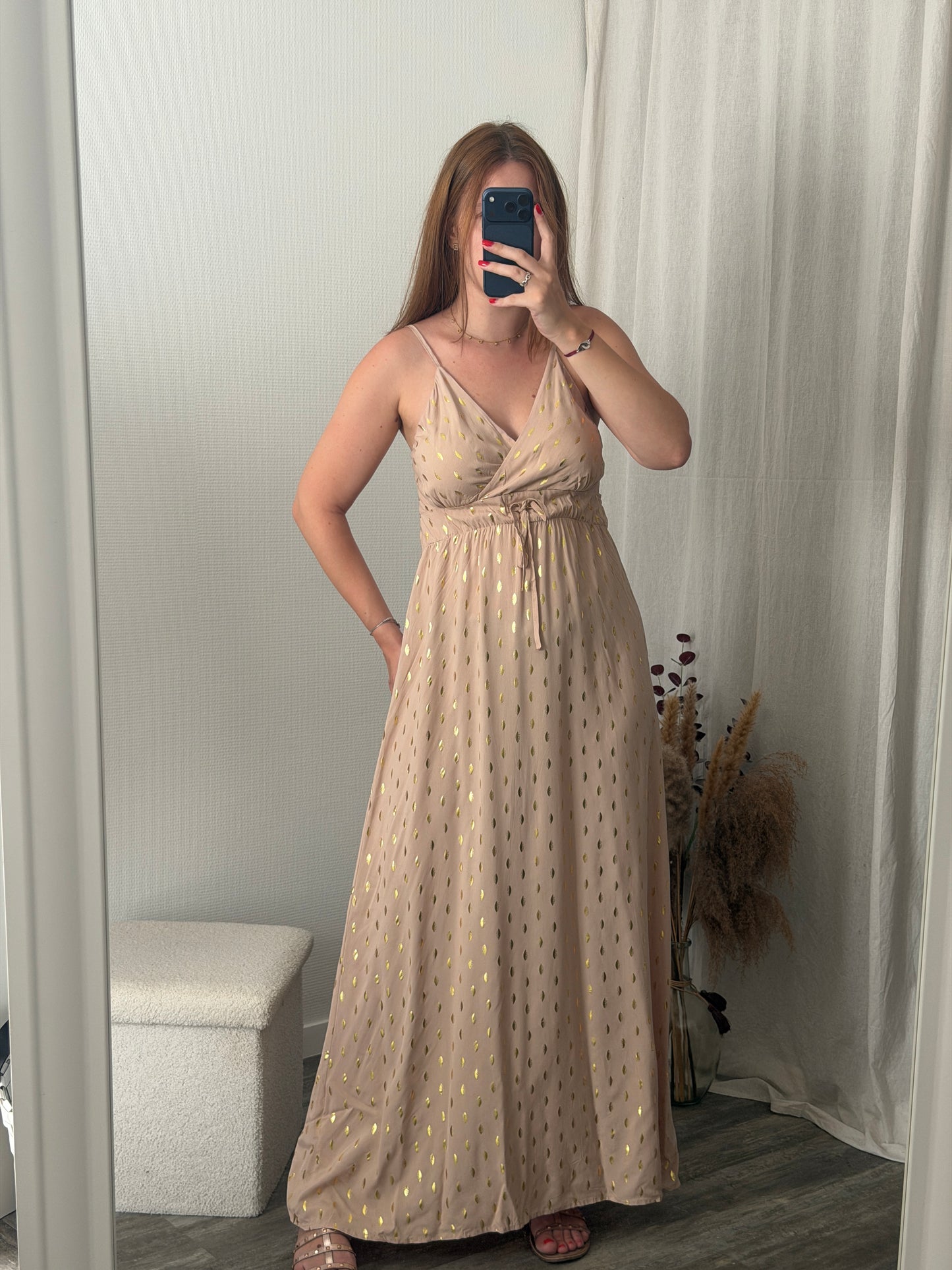 Robe longue beige à motif